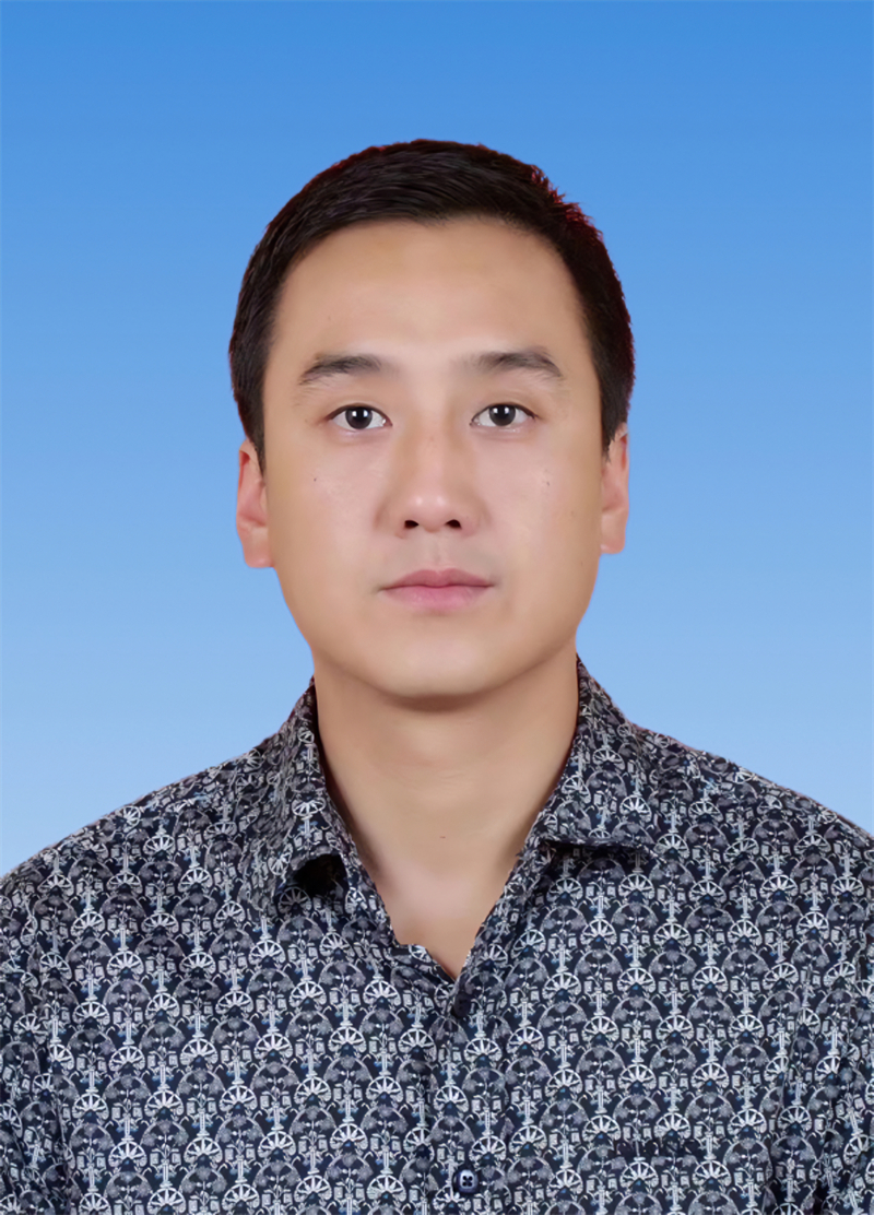 1712543816897480.jpeg 赵海军校长证件照.jpg